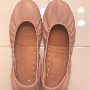 Ballerina pink Tieks